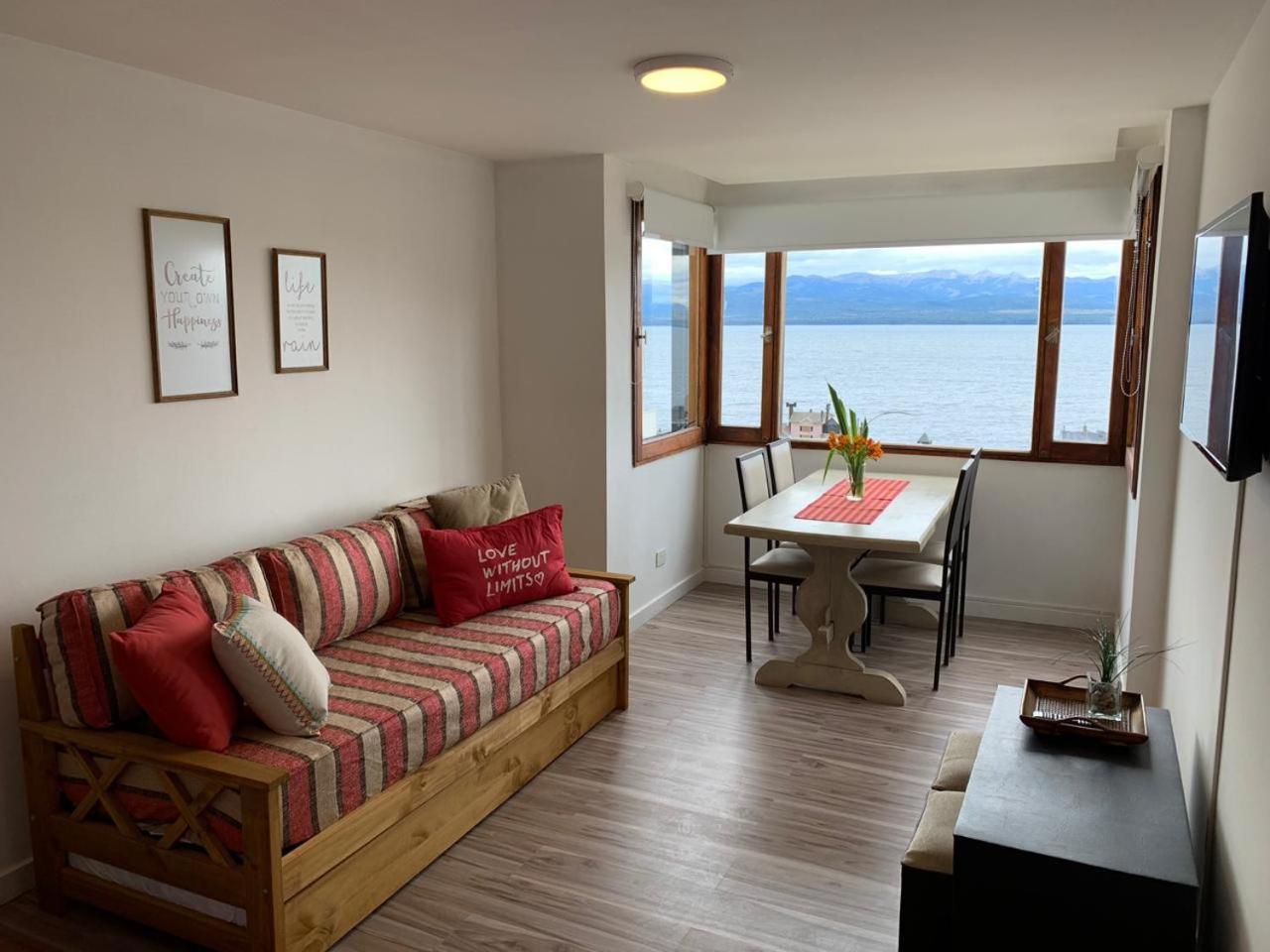 סן קרלוס דה ברילוצ'ה Vista Al Lago Nahuel Huapi מראה חיצוני תמונה